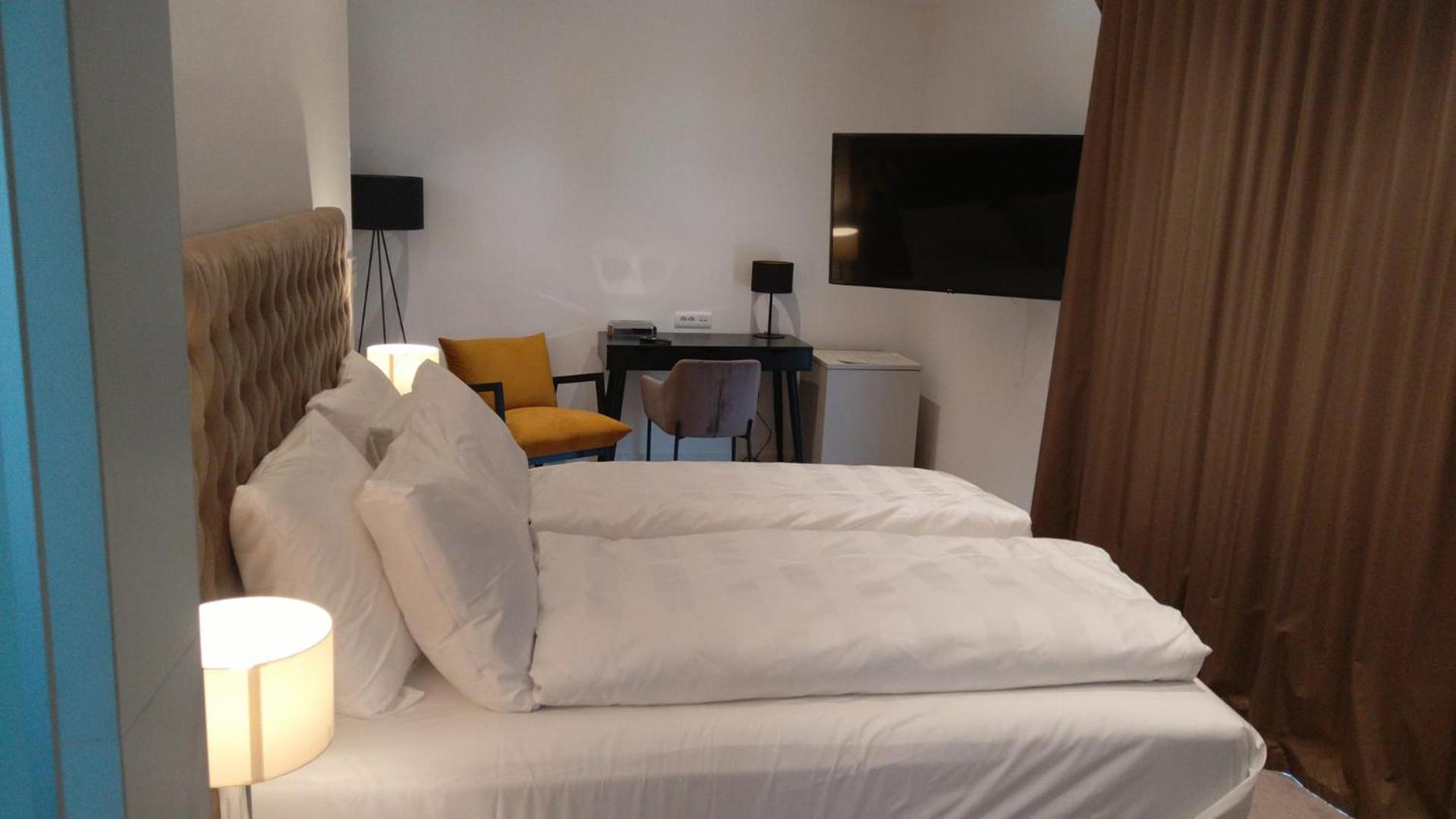 Hotel Oscar คาชเตลา ภายนอก รูปภาพ