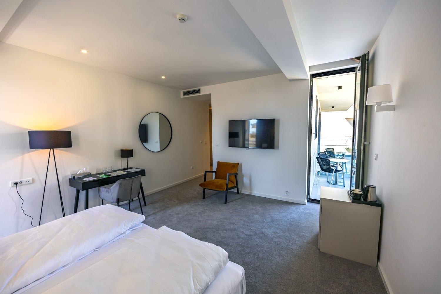 Hotel Oscar คาชเตลา ภายนอก รูปภาพ